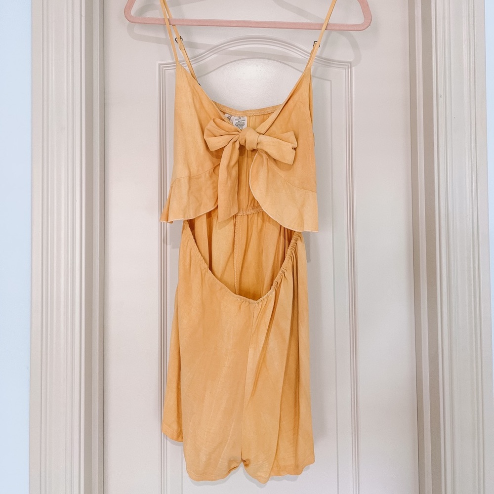Mimi Chica - yellow tie front romper